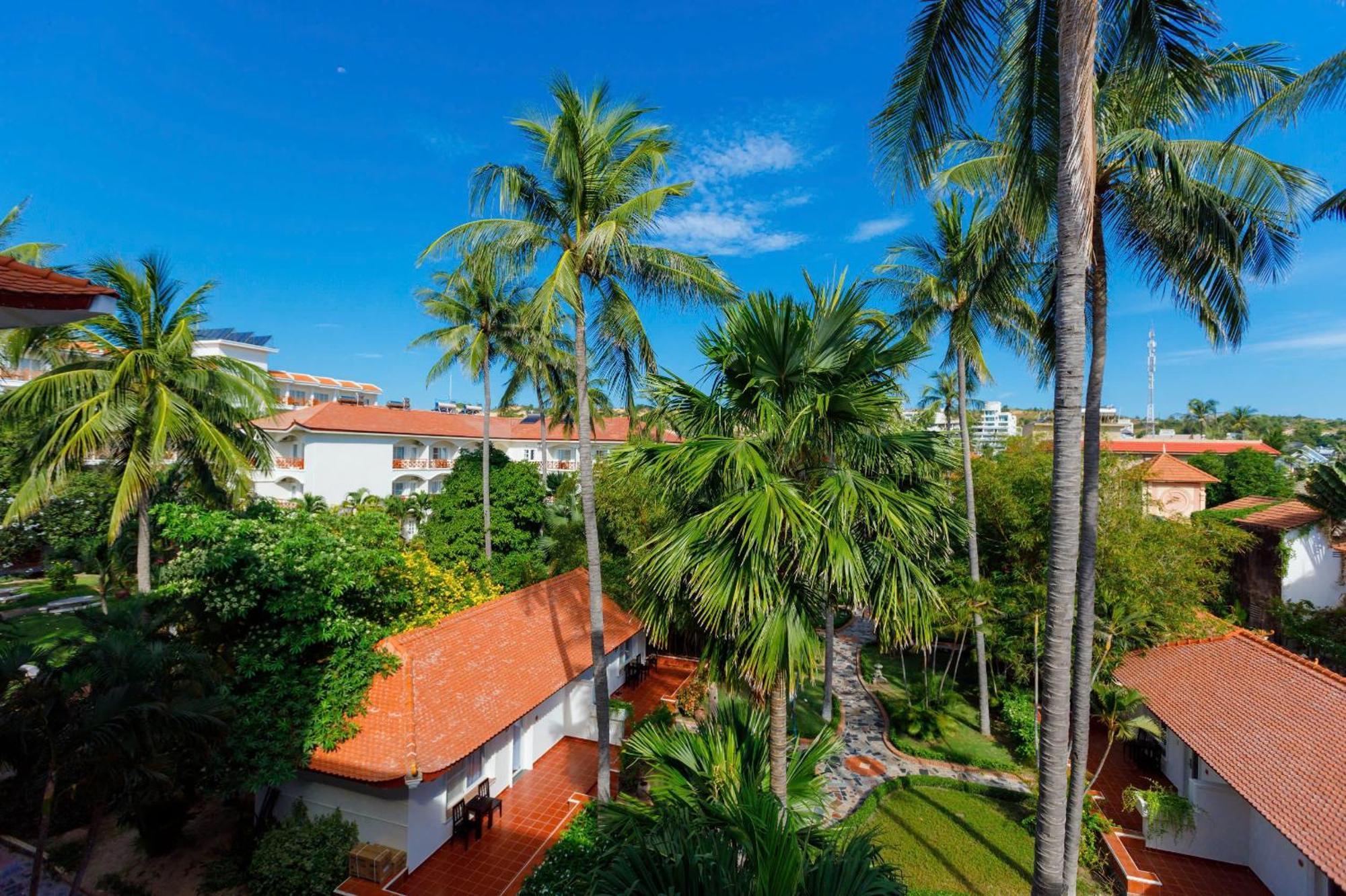 Le Aqua Resort & Spa Phan Thiet - Swiss Village Resort & Spa Mui Ne Bagian luar foto