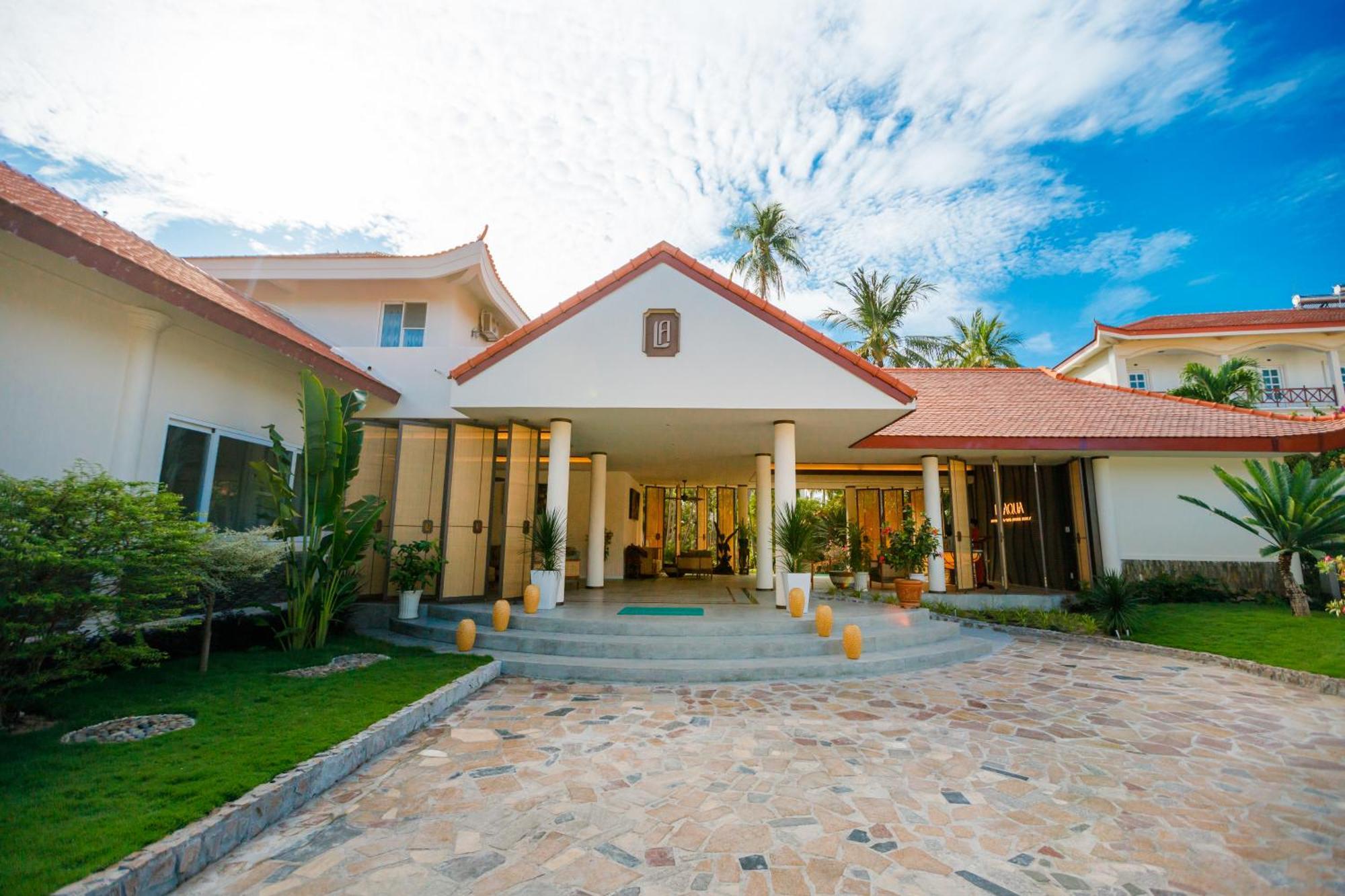 Le Aqua Resort & Spa Phan Thiet - Swiss Village Resort & Spa Mui Ne Bagian luar foto