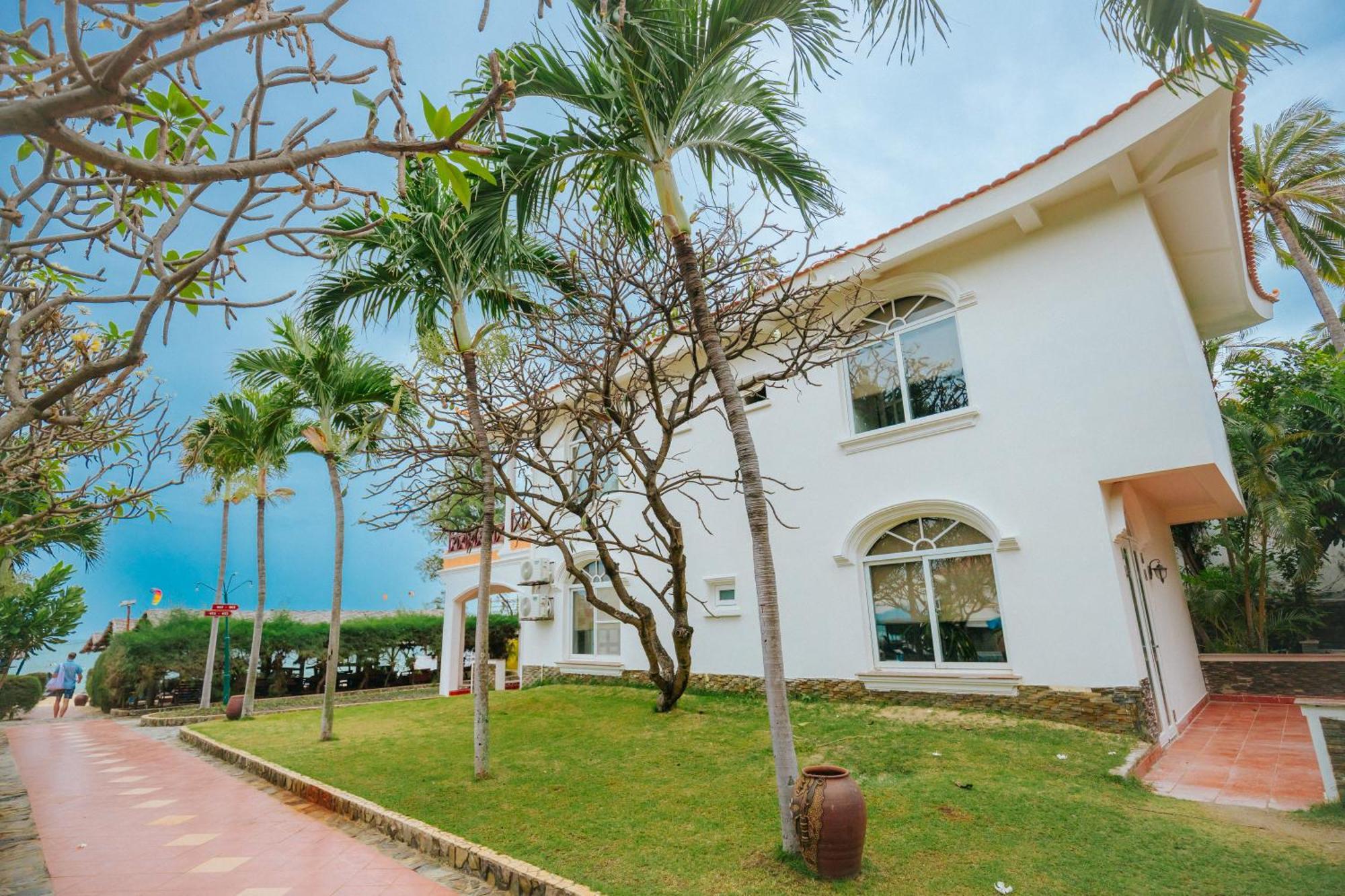 Le Aqua Resort & Spa Phan Thiet - Swiss Village Resort & Spa Mui Ne Bagian luar foto