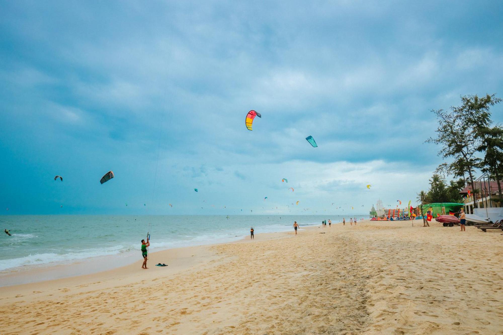 Le Aqua Resort & Spa Phan Thiet - Swiss Village Resort & Spa Mui Ne Bagian luar foto