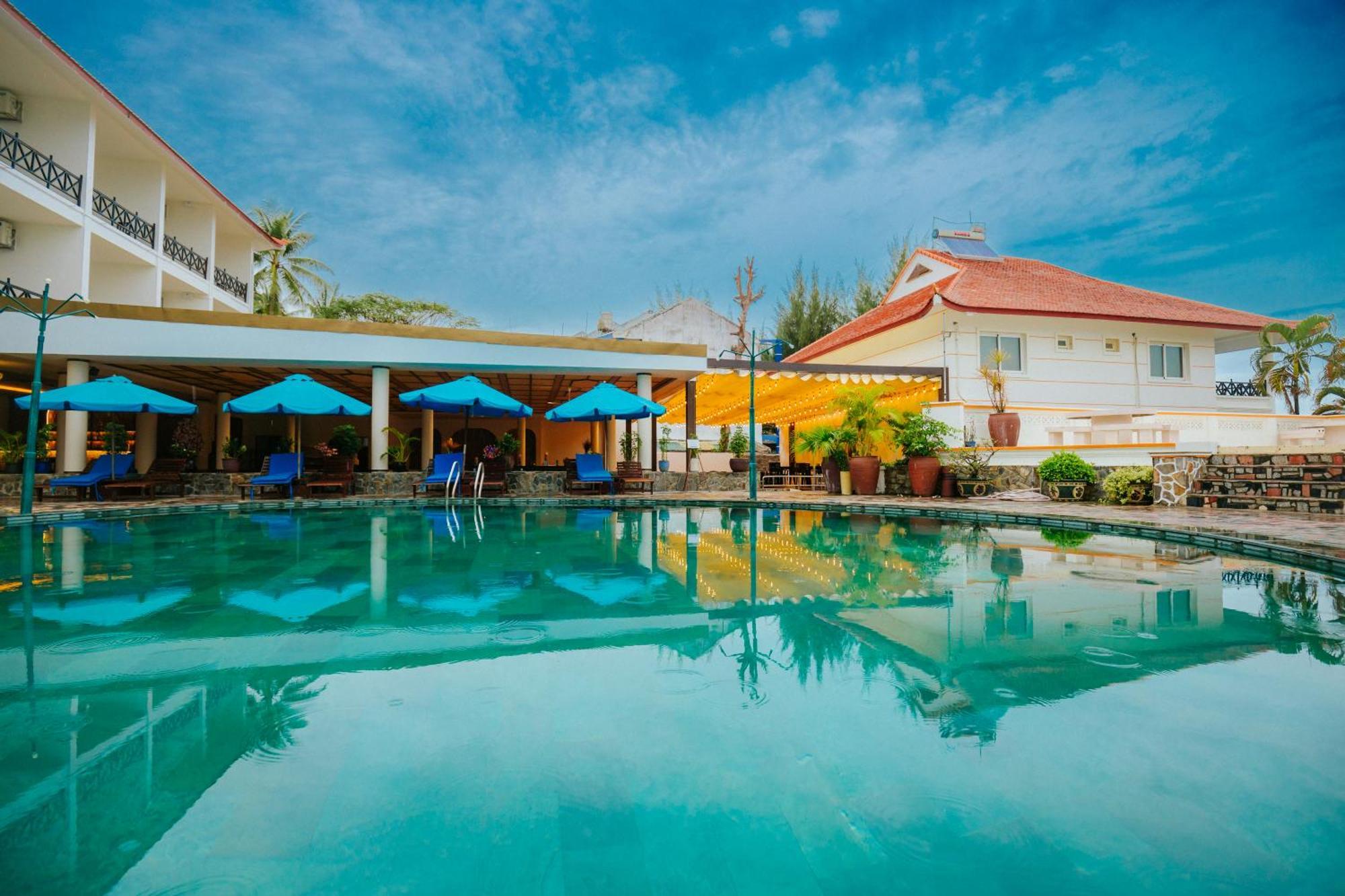 Le Aqua Resort & Spa Phan Thiet - Swiss Village Resort & Spa Mui Ne Bagian luar foto