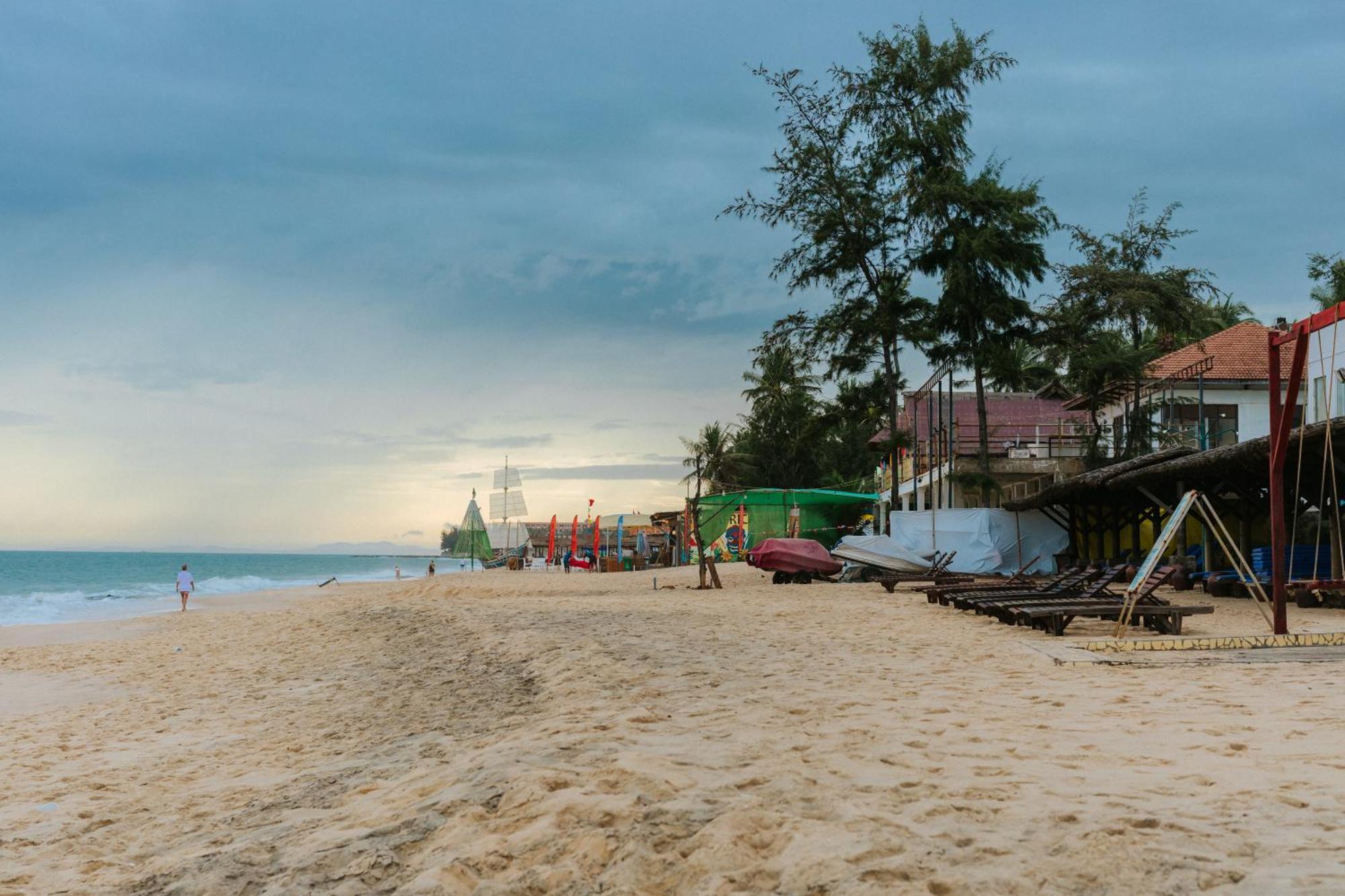 Le Aqua Resort & Spa Phan Thiet - Swiss Village Resort & Spa Mui Ne Bagian luar foto
