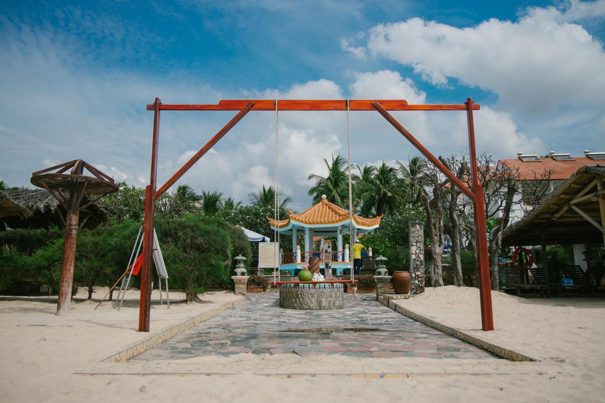 Le Aqua Resort & Spa Phan Thiet - Swiss Village Resort & Spa Mui Ne Bagian luar foto
