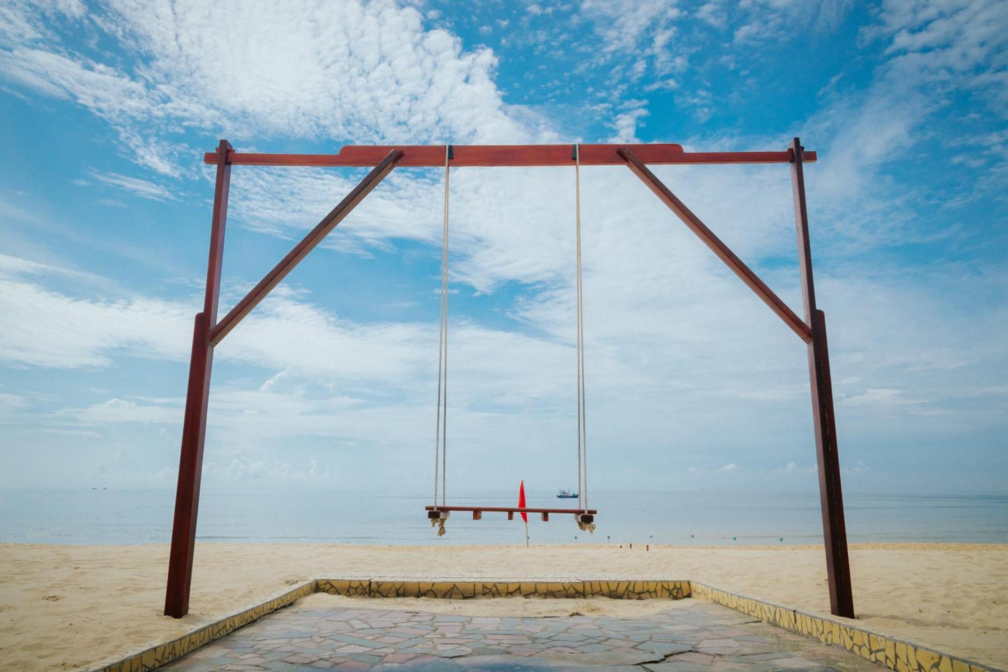 Le Aqua Resort & Spa Phan Thiet - Swiss Village Resort & Spa Mui Ne Bagian luar foto