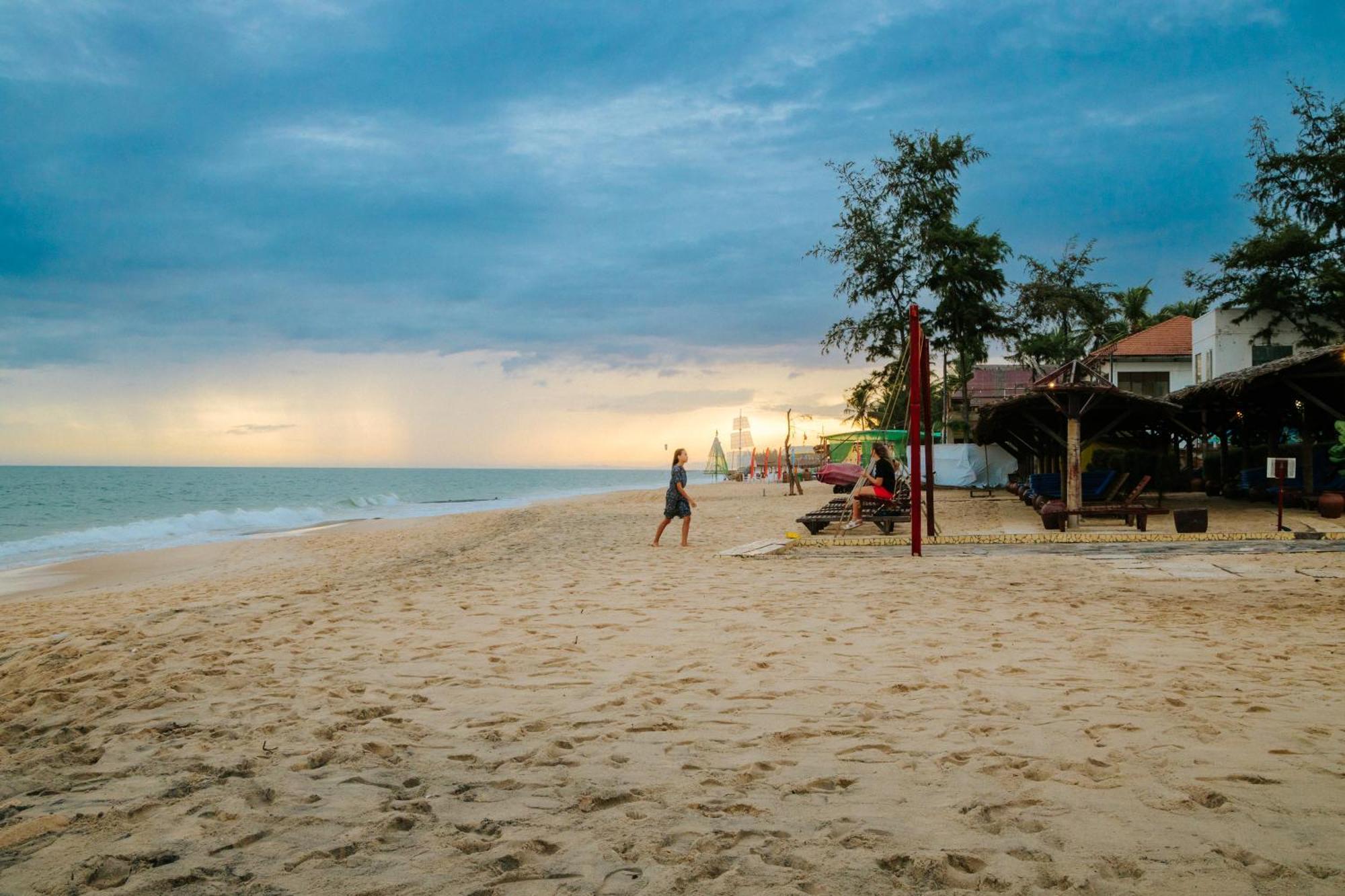 Le Aqua Resort & Spa Phan Thiet - Swiss Village Resort & Spa Mui Ne Bagian luar foto